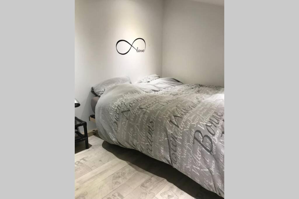 Loft Exceptionnel A Wepion Avec Jacuzzi Exterieur L Ete Et Cabine Infrarouge מראה חיצוני תמונה